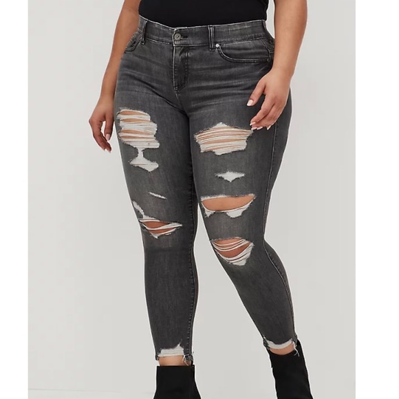 torrid Denim - TORRID Bombshell Skinny High Rise Jeans Super Soft Distressed Raven 14 Tall NWT